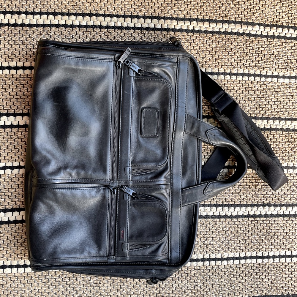 Tumi all leather briefcase gently used